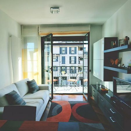 Orea Spiti - Charming Flat & Canal View Few Steps From Movida Милано Екстериор снимка